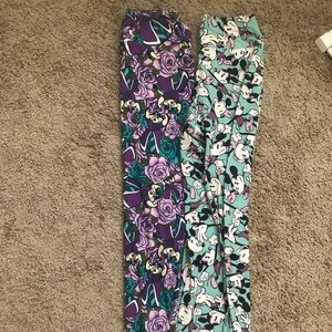 2 LuLuRoe Disney print leggings
